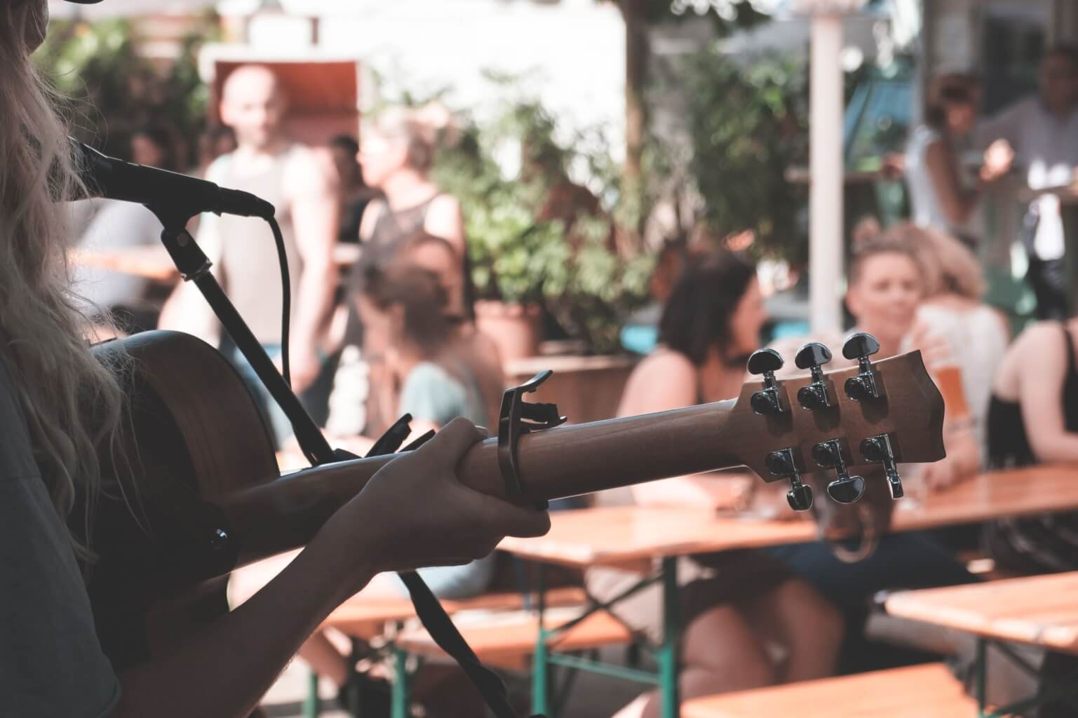 Paying Super to Performers: What You Need to Know